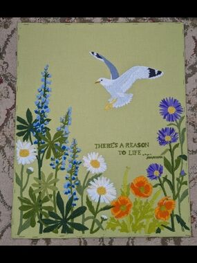 Vtg 1970s Crewel Embroidery Art Jonathan Livingston Seagull Avocado Green